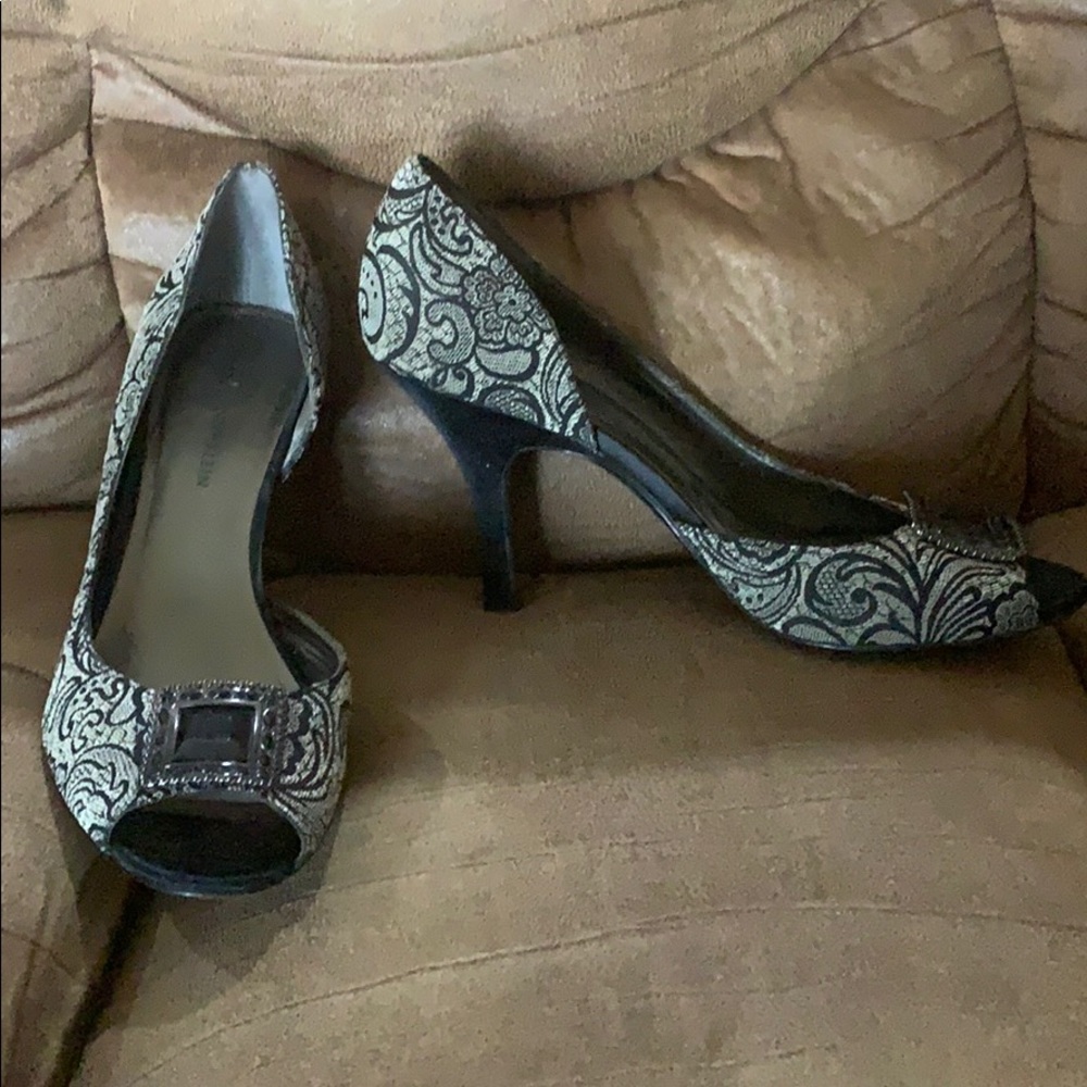 Summer heels